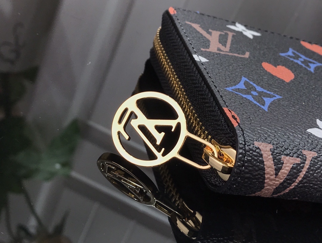 LV ZIPPY wallet M60017PK