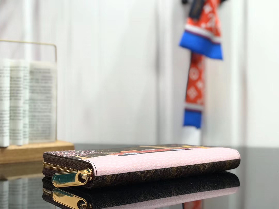 LV ZIPPY wallet M60017YC