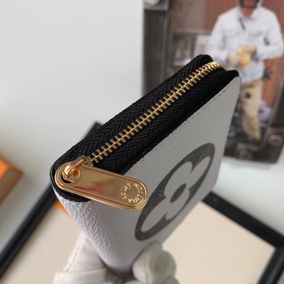 LV ZIPPY wallet M60067XD