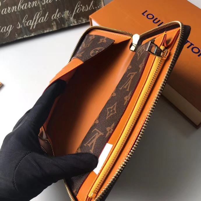 LV ZIPPY wallet M63095XD