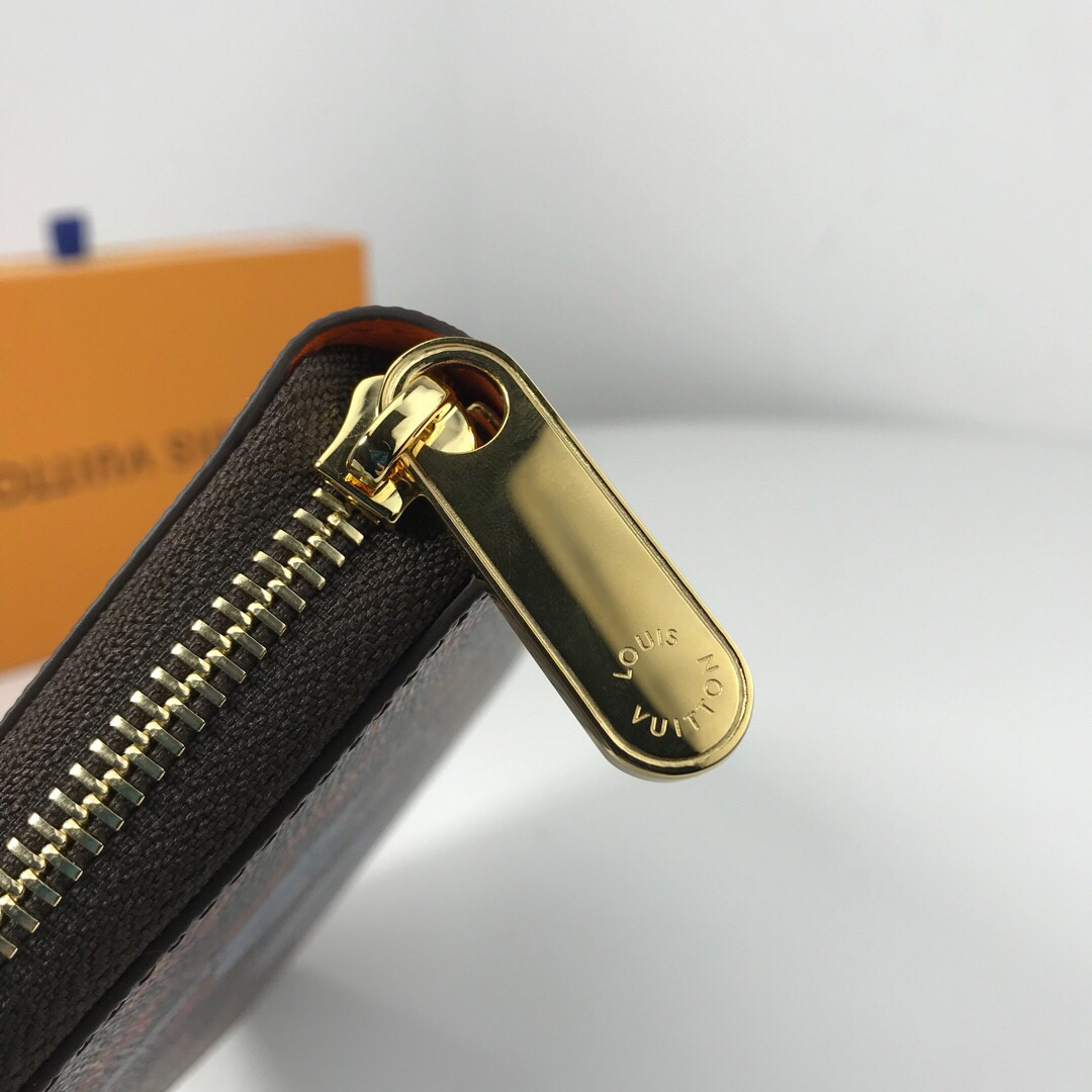 LV Zippy wallet M63875HB