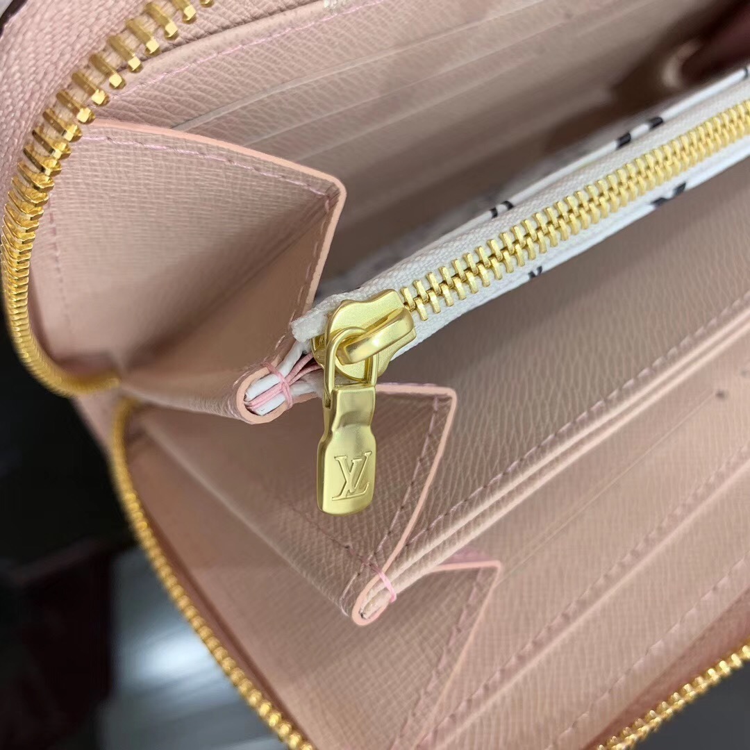 LV ZIPPY wallet M67549