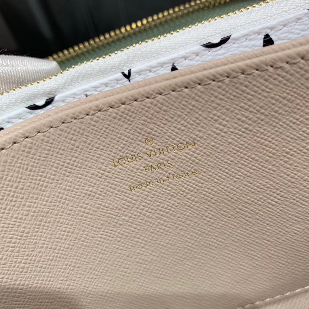 LV ZIPPY wallet M67549