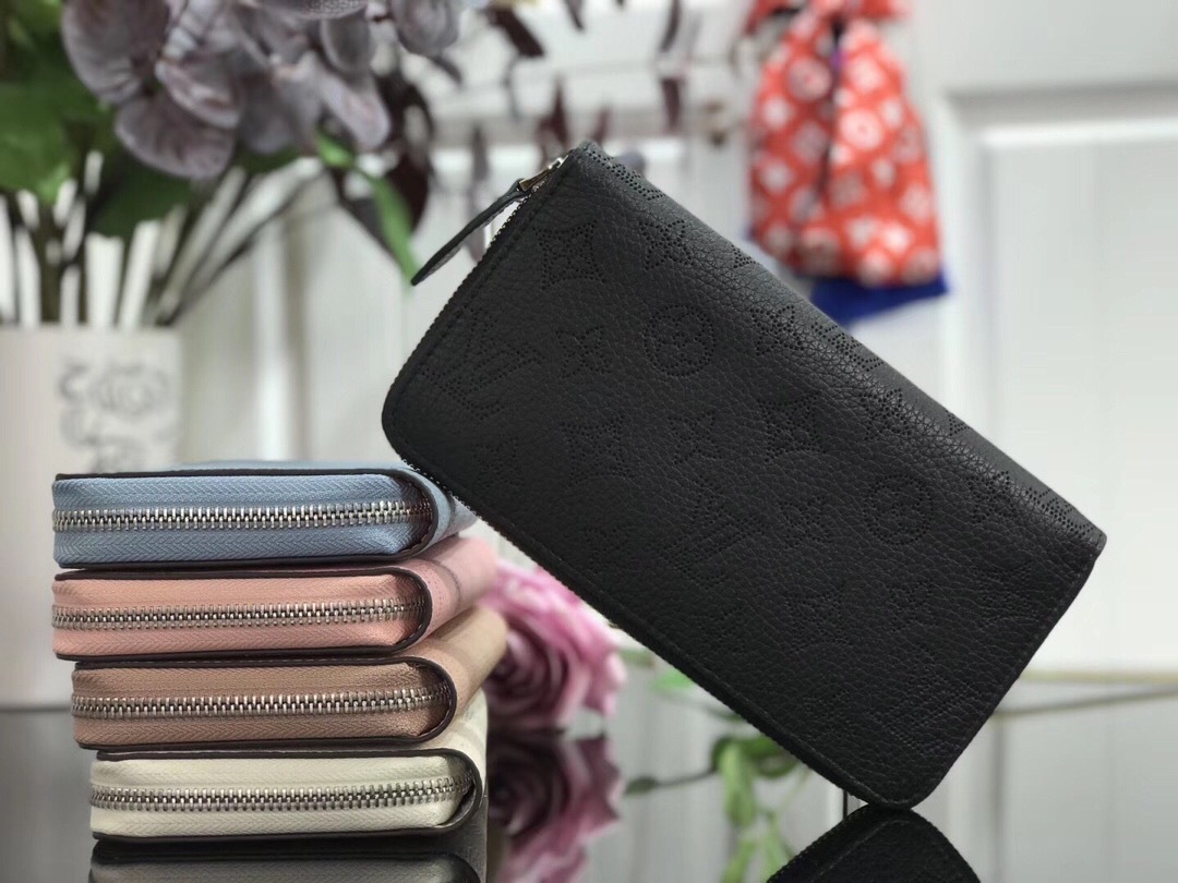 LV ZIPPY wallet M69215