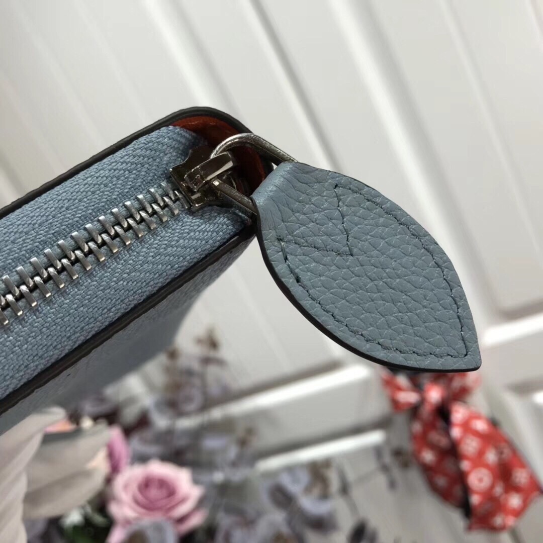 LV ZIPPY wallet M69215