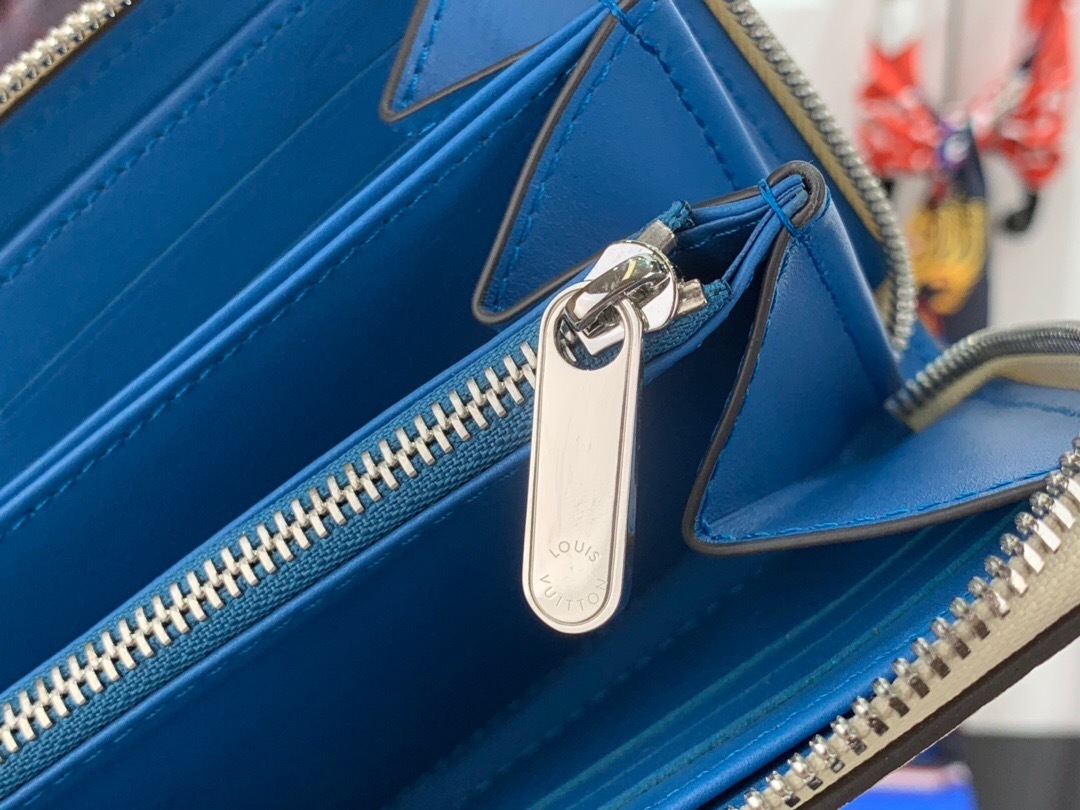 LV ZIPPY wallet M69215