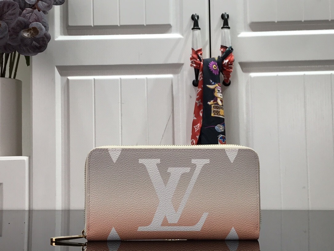 LV ZIPPY wallet M80361