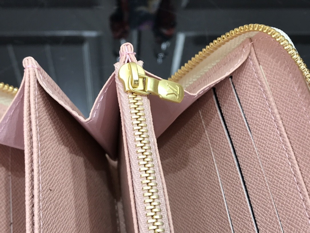 LV ZIPPY wallet M80361