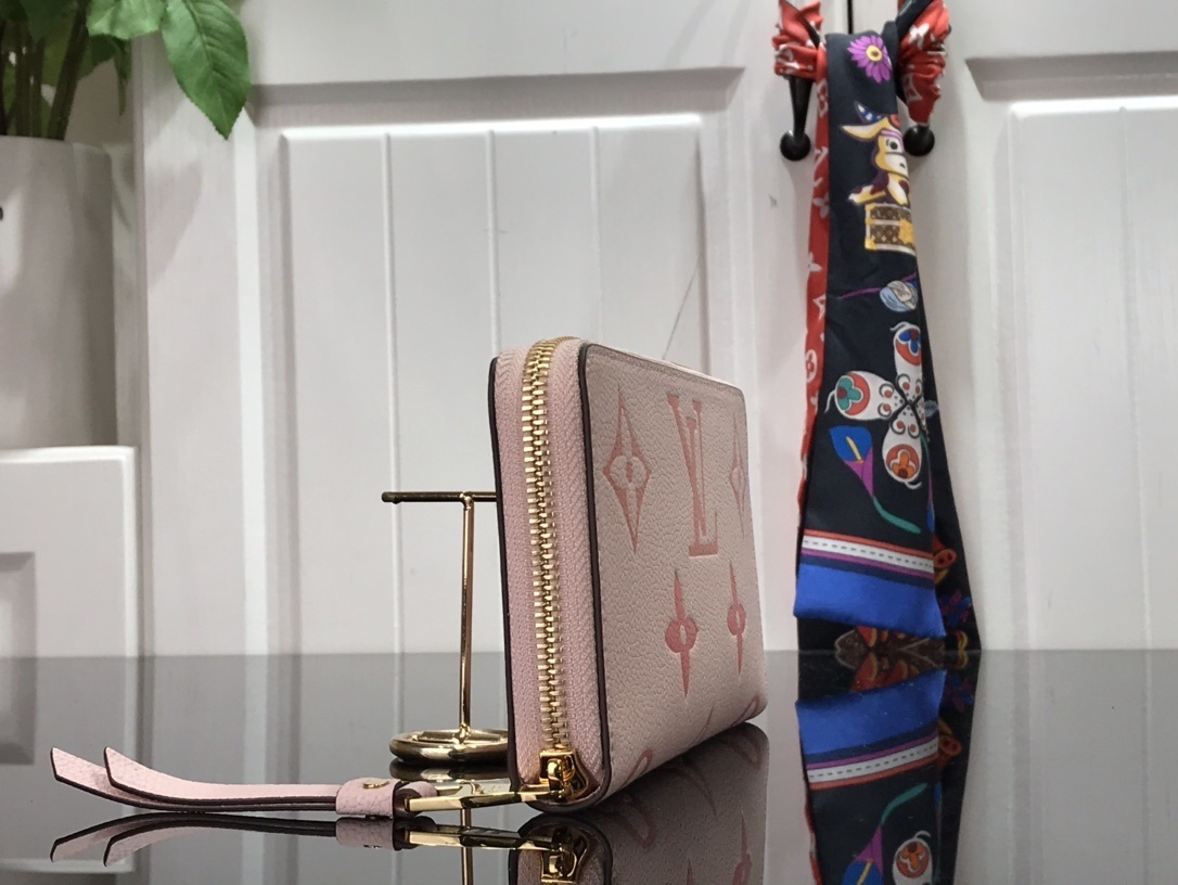 LV ZIPPY wallet M80402