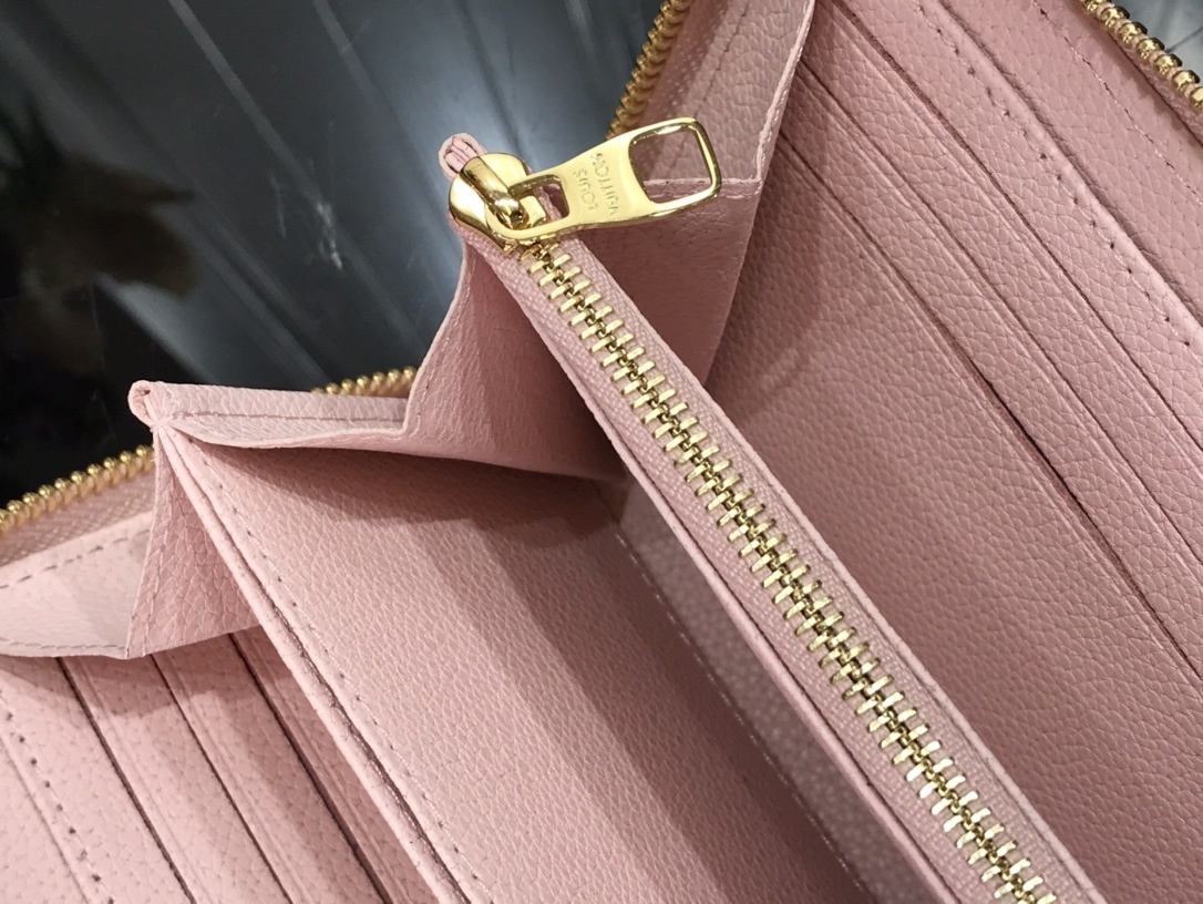 LV ZIPPY wallet M80402