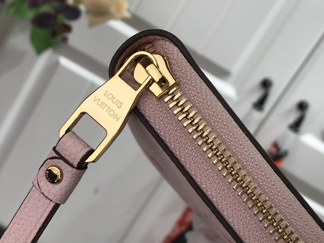 LV ZIPPY wallet M80402
