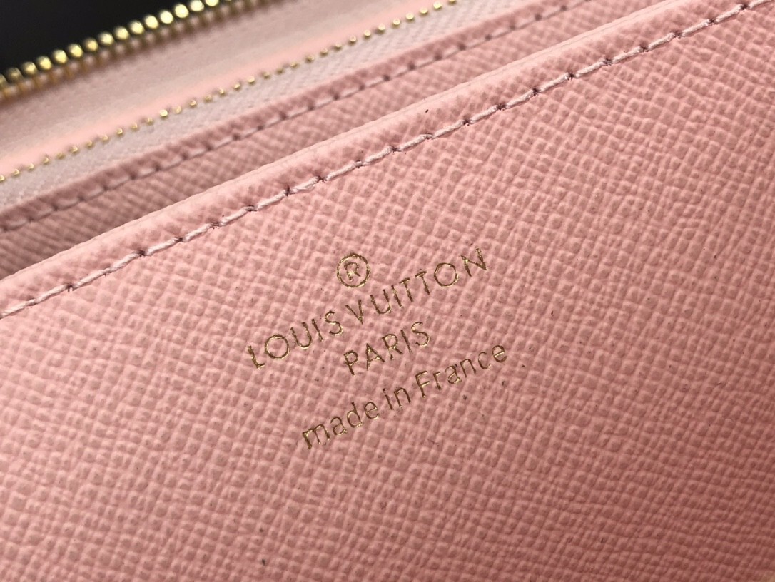 LV ZIPPY wallet M81182 