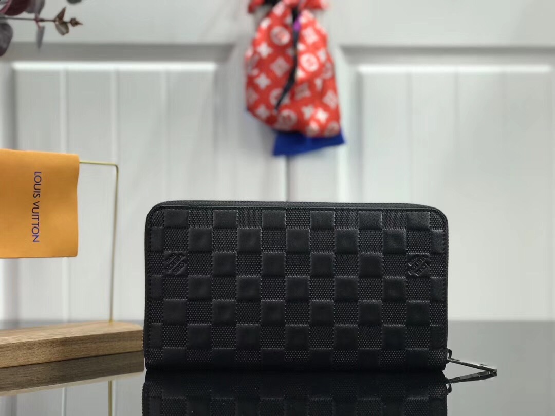 LV ZIPPY wallet N60003YG 
