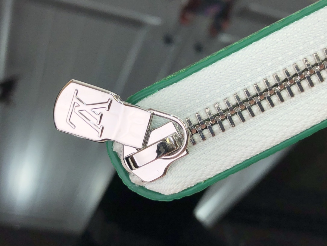 LV ZIPPY wallet VERTICAL M80852 