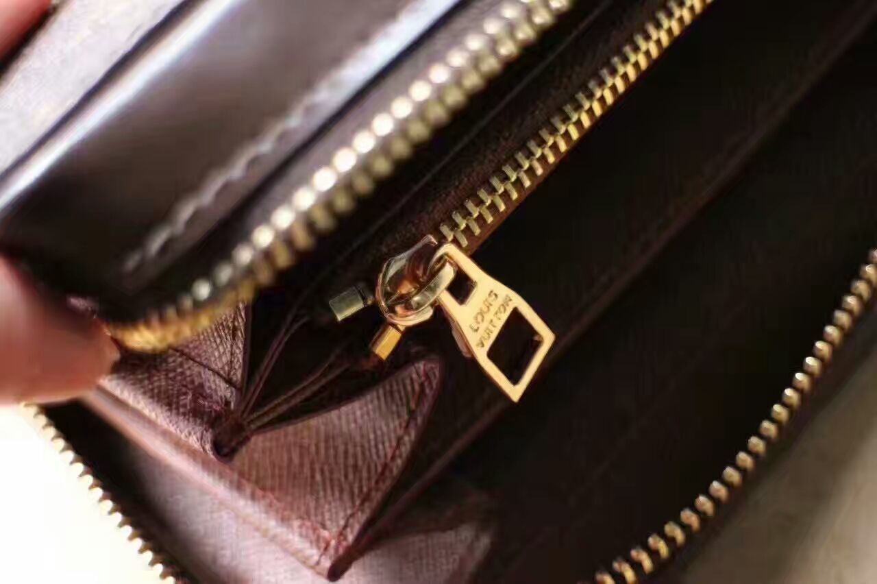 LV Zippy XL wallet 41503T