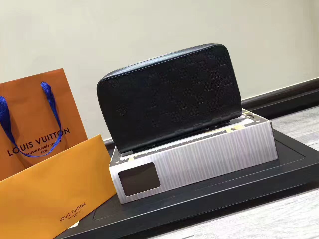 LV Zippy XL wallet 41503T