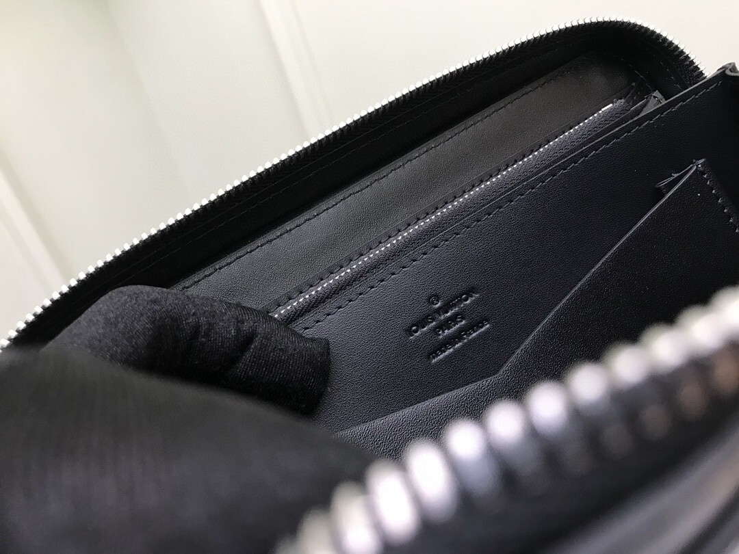 LV ZIPPY XL wallet M41503 