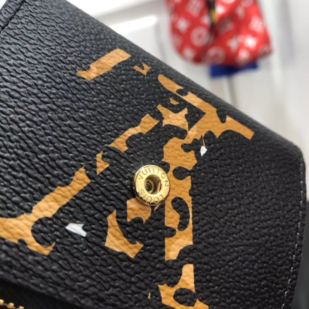 LV ZO?? wallet M67640