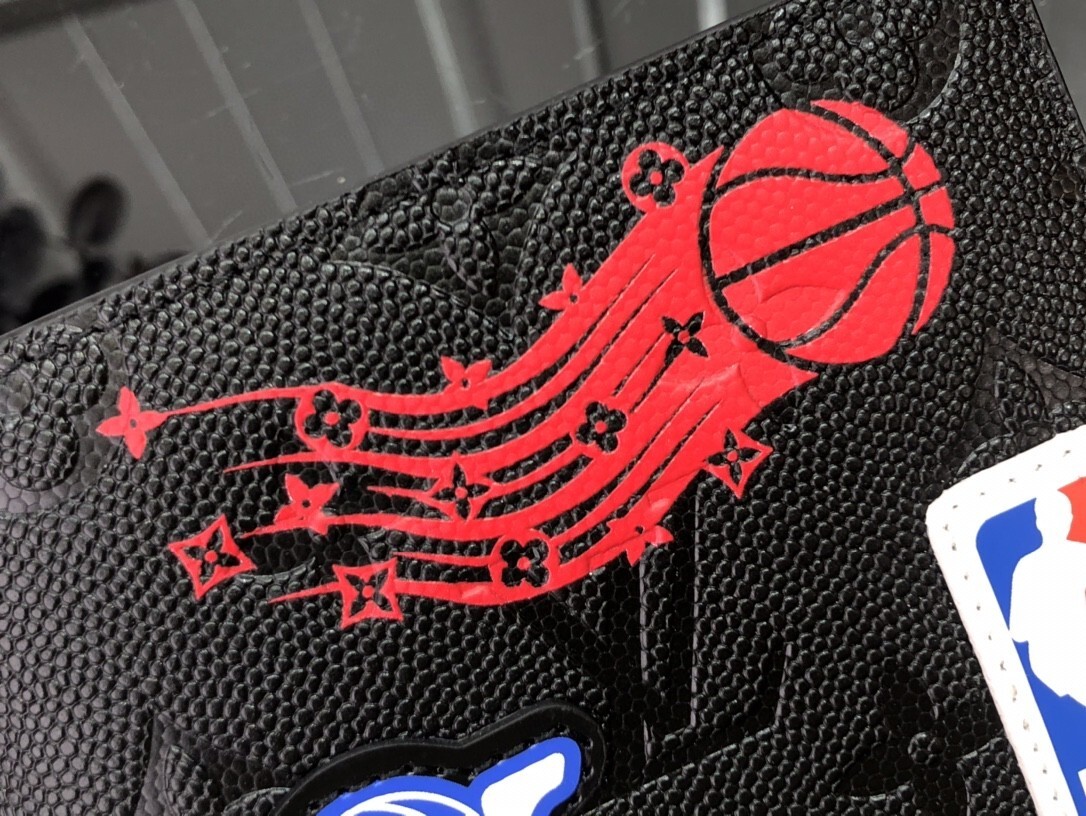 LVXNBA MULTIPLE wallet M80624