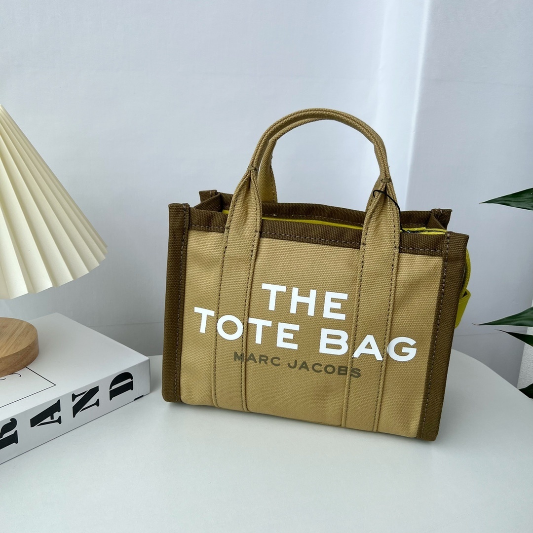 Marc Jacobs THE TOTE BAG 50423A 