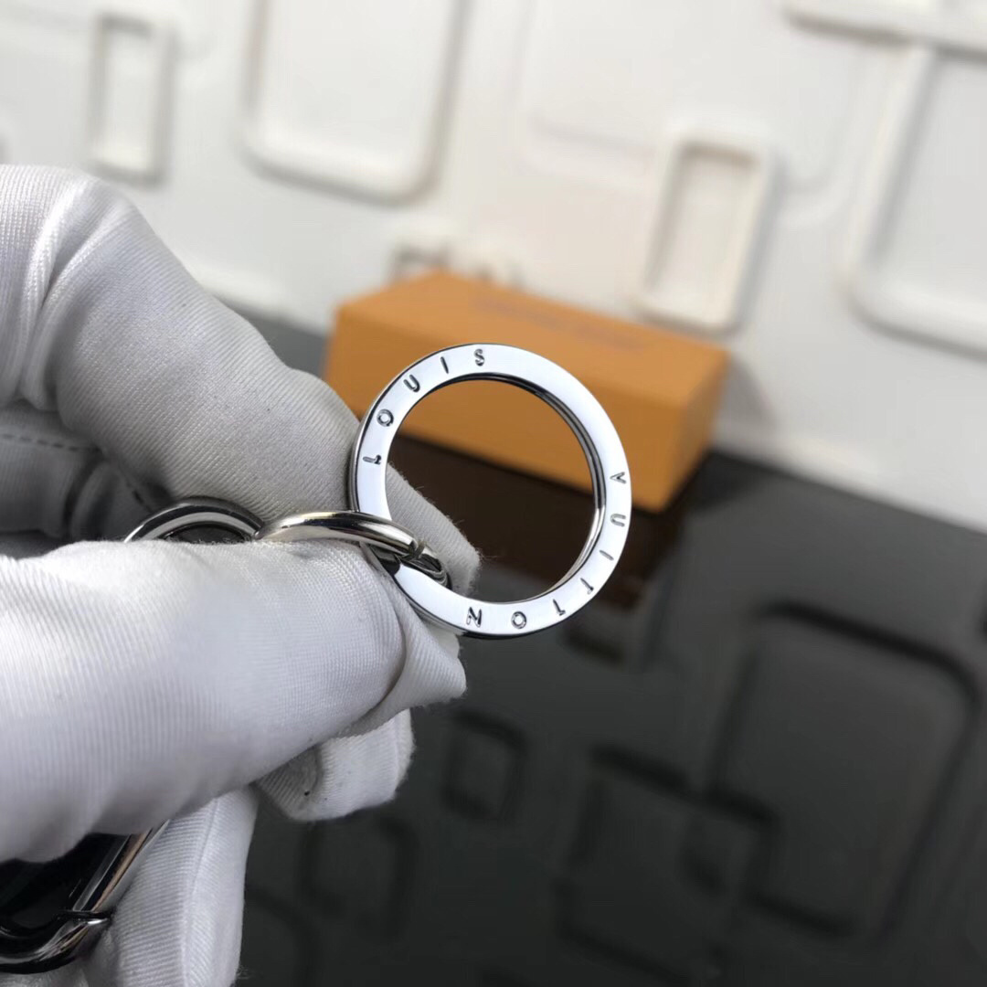 NEO LV CLUB BAG CHARM & KEY HOLDER M00033 