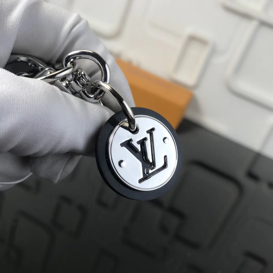 NEO LV CLUB BAG CHARM & KEY HOLDER M00033 